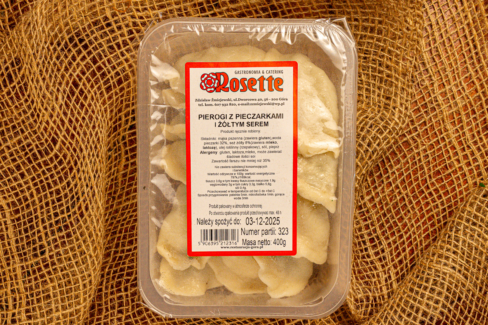 Pierogi z pieczarką i żółtym serem - obrazek 2